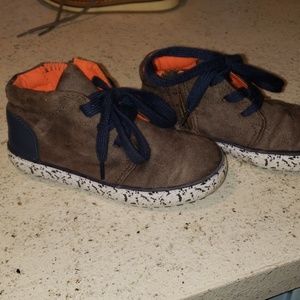 Boys boots